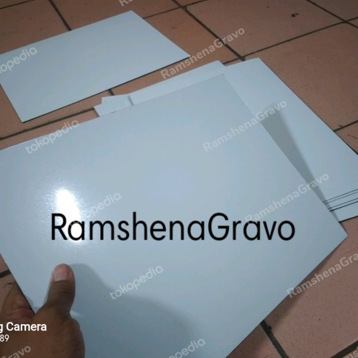 

Star Gravoply Name Plate /Panel / Nama Dada /30Cm X 40Cm Tebal 1.5Mm Terbatas