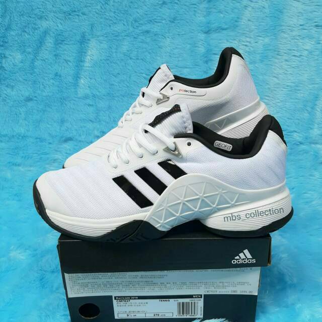 sepatu adidas barricade