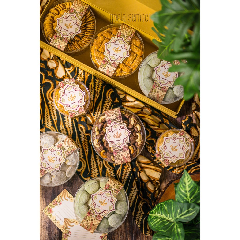 

NOURA MALEEKA HAMPER IDUL FITRI HAMPERS LEBARAN GOELA SEMOET BANDUNG BEST SELLER GIFT PARCEL PROMO ORIGINAL NATAL CHRISTMAS PAKET PACKAGE FESTIVE SEASON CNY CHINESE NEW YEAR MOONCAKE IMLEK