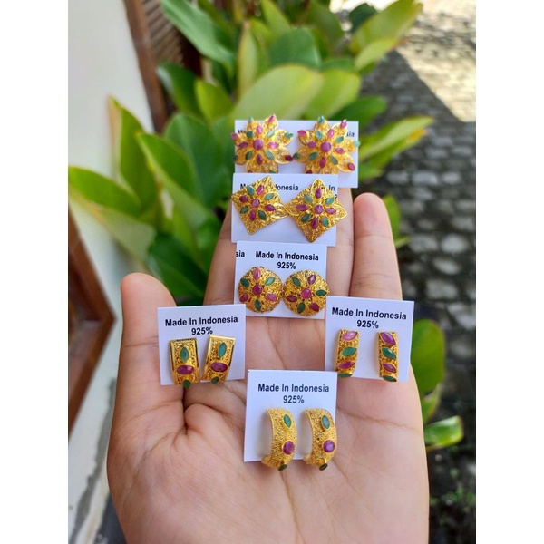 Giwang Bun Bali Ruby Zamrud Perak Lapis Emas GW003