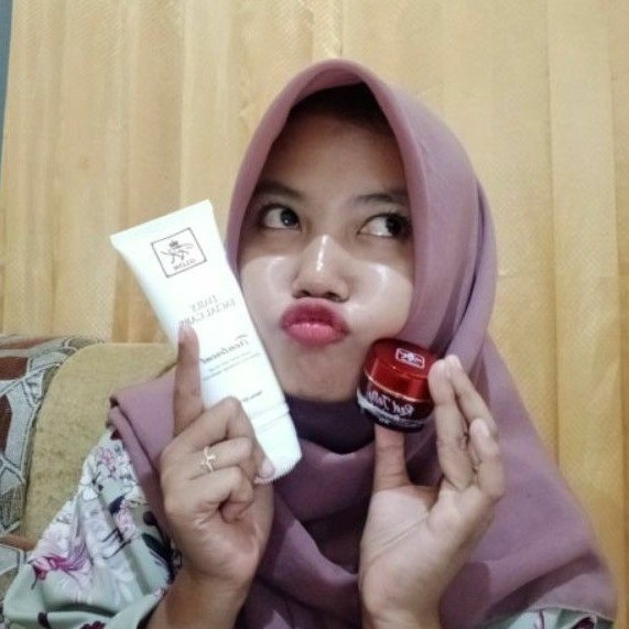 PAKET GLOWING BPOM (Treathment & Red Jelly)