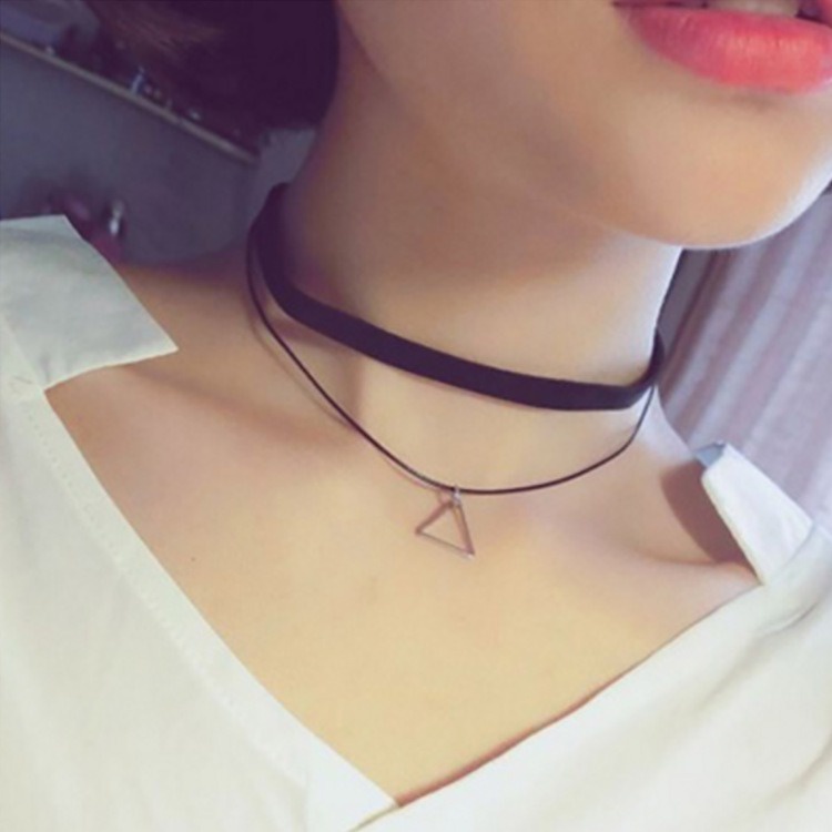 AC063 Kalung Leontine Hitam Pearl Karet Korea Necklace