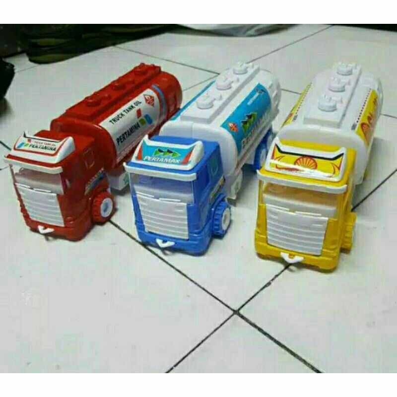 mainan mobil pertamina / mainan mobil tanki pengangkut pertamina
