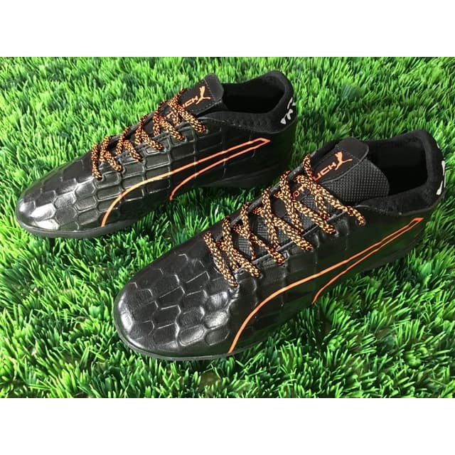 {KUALITAS TERBAIK}     Sepatu Futsal Puma EvoTOUCH 3 TF - Black Orange
