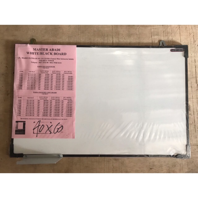 

Whiteboard gantung 40X60