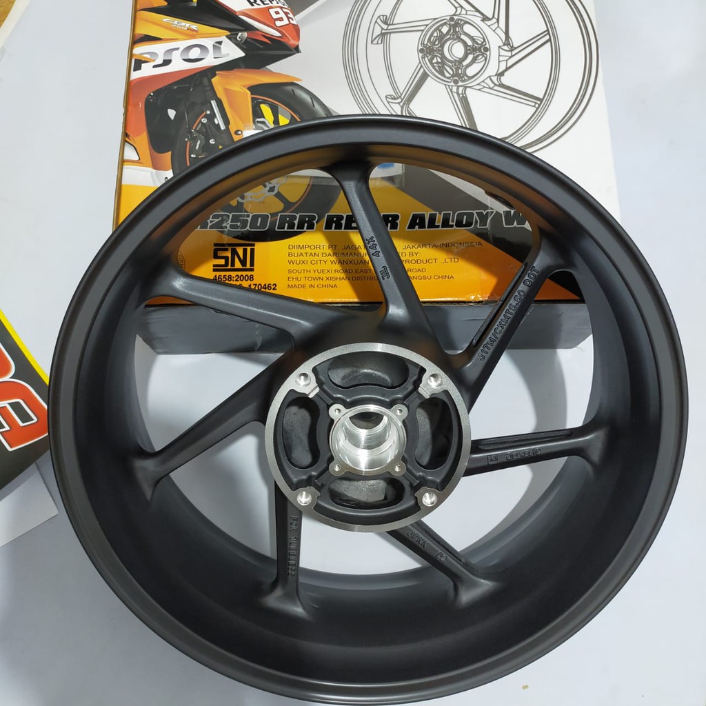 VELG BELAKANG CBR 250RR VELG DELKEVIC CBR 250RR CBR250RR ORIGINAL