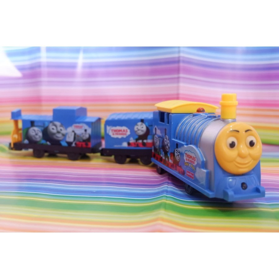 mainan kereta thomas/train thomas/kereta api baterai