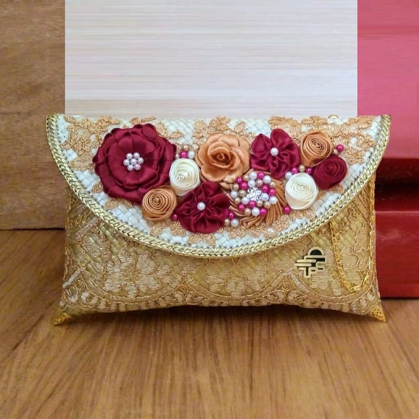 Putra Sukapura Handycraft Clutch Pesta Party Clutch Anyaman Pandan Dompet Pesta Wanita Super Brokat