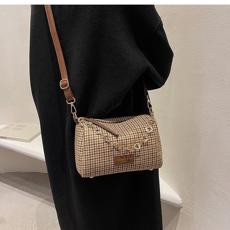 201693 Tas Selempang Wanita Import Slingbag Cewek Impor (1 KG MUAT 3) LT2062 CR7823 EL5448 GT1924 BQ3401 179122