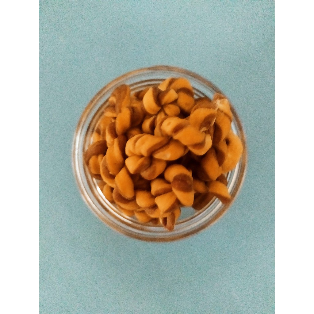 

Hungry Bite⁣⁣⁣⁣ Kue Kepang Makanan Ringan ( 200-250 gr )