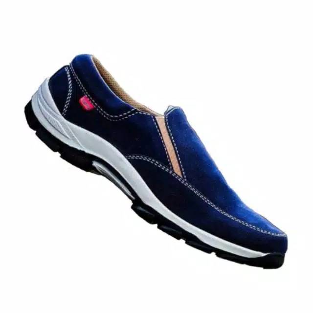 Sepatu Kasual Pria Slip on Suede TRACKING NEVY