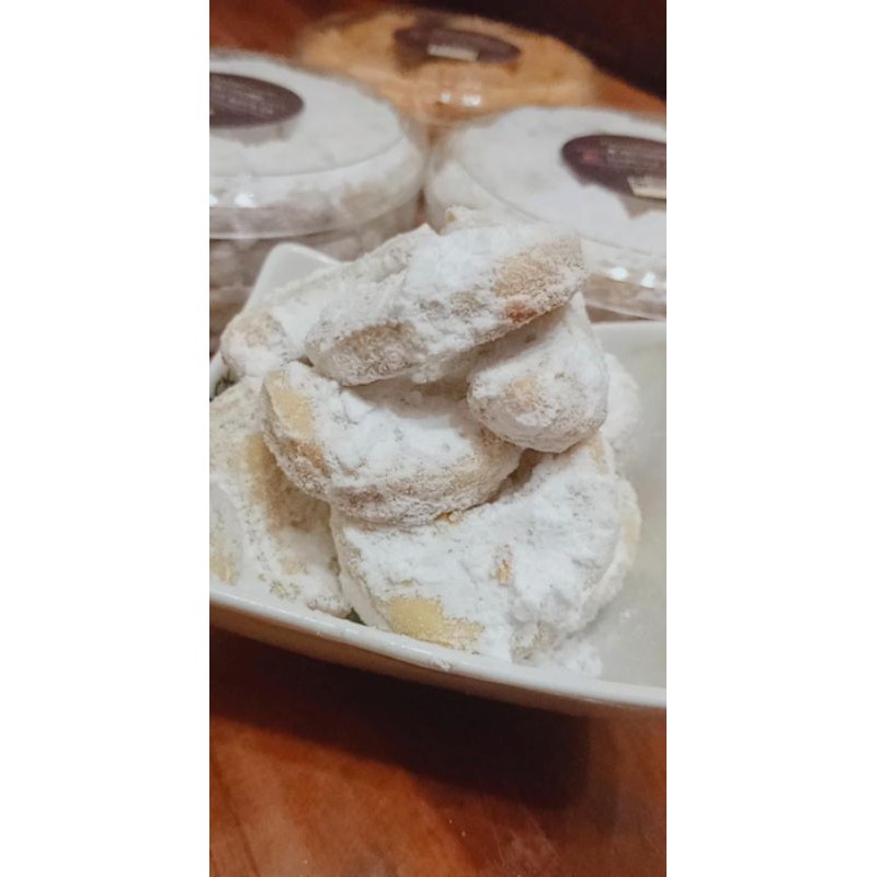 

putih salju keju with roombutter wijsman