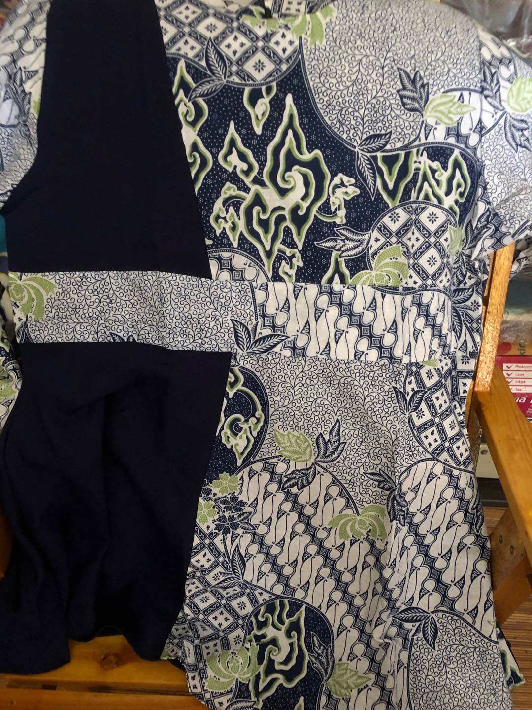 Atasan Wanita Batik Tunik Godhong Sogan