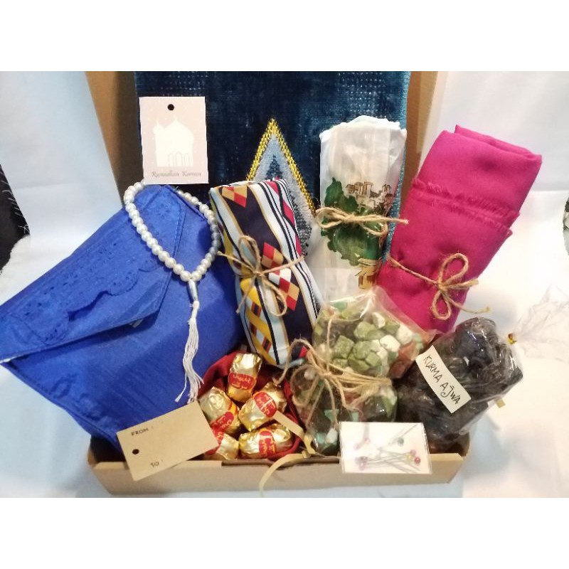 

HAMPERS PREMIUM / PARCEL LEBARAN / KADO / HADIAH UNTUK WANITA TERKASIH