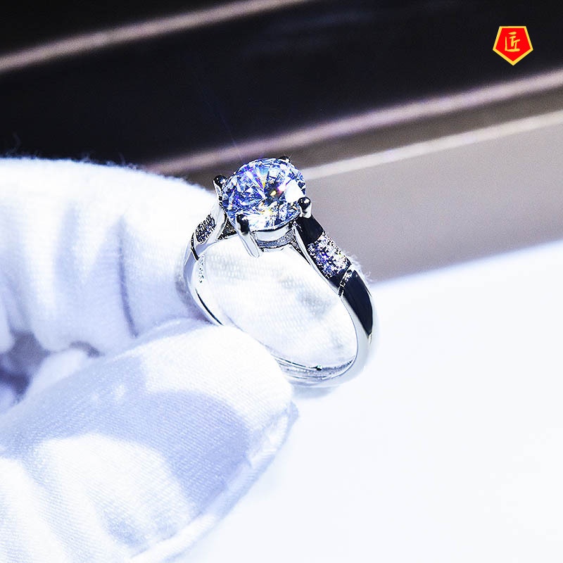 [Ready Stock]Creative Classic Moissanite Four-Claw Ring