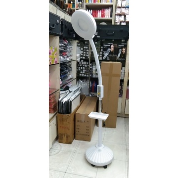 lampu facial LED kaca pembesar