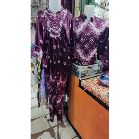 couple jumputan silk