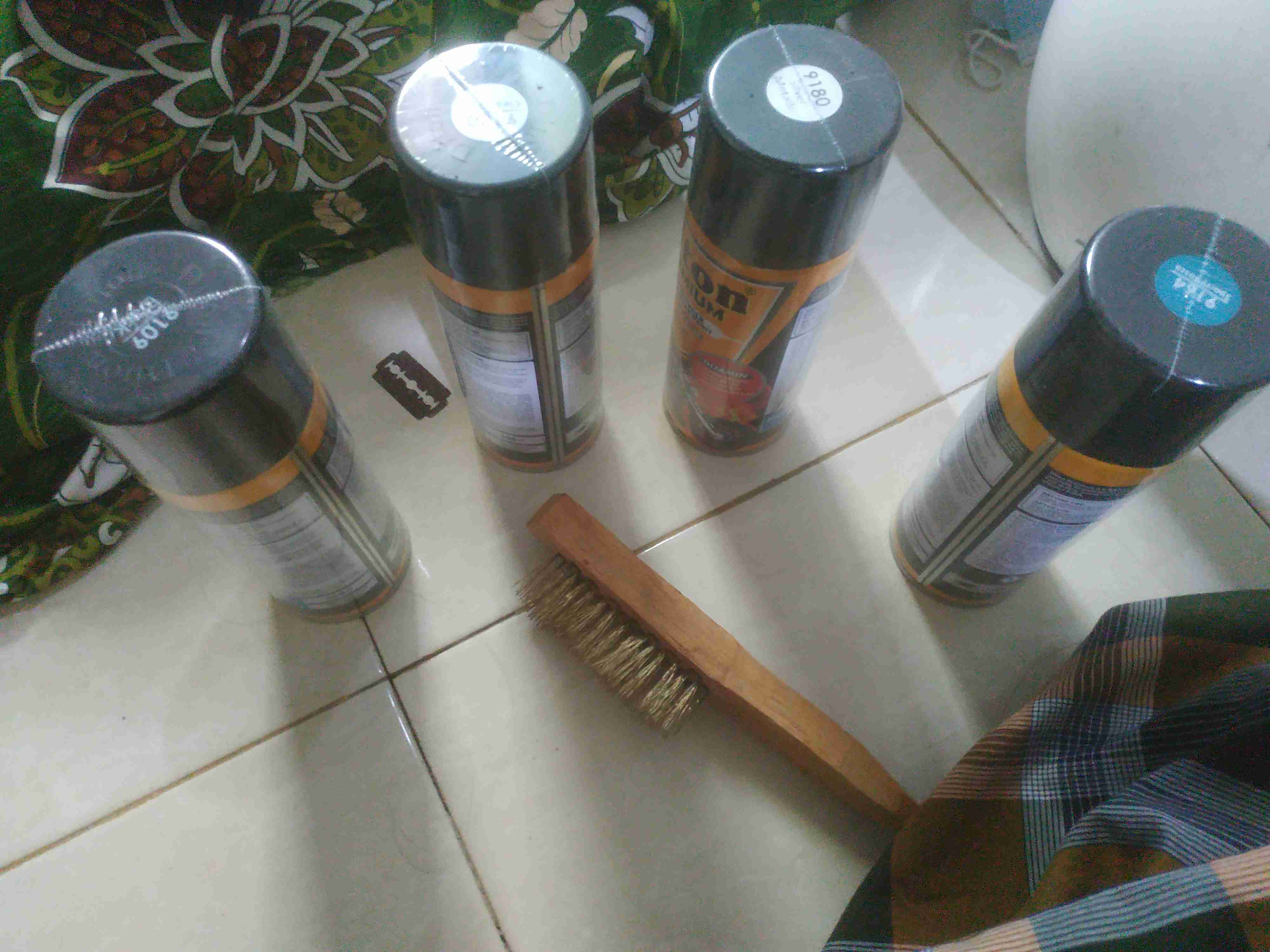 9164 Sporty Tosca Diton Premium Cat Pylox Pilox Semprot 400 Cc