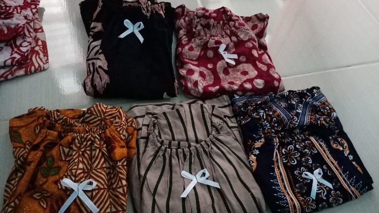 Setelan Anak/baju Tidur/baju Santai/baju Harian Anak/batik Anak/babydoll/stelan Usia 2 - 3,5 Tahun