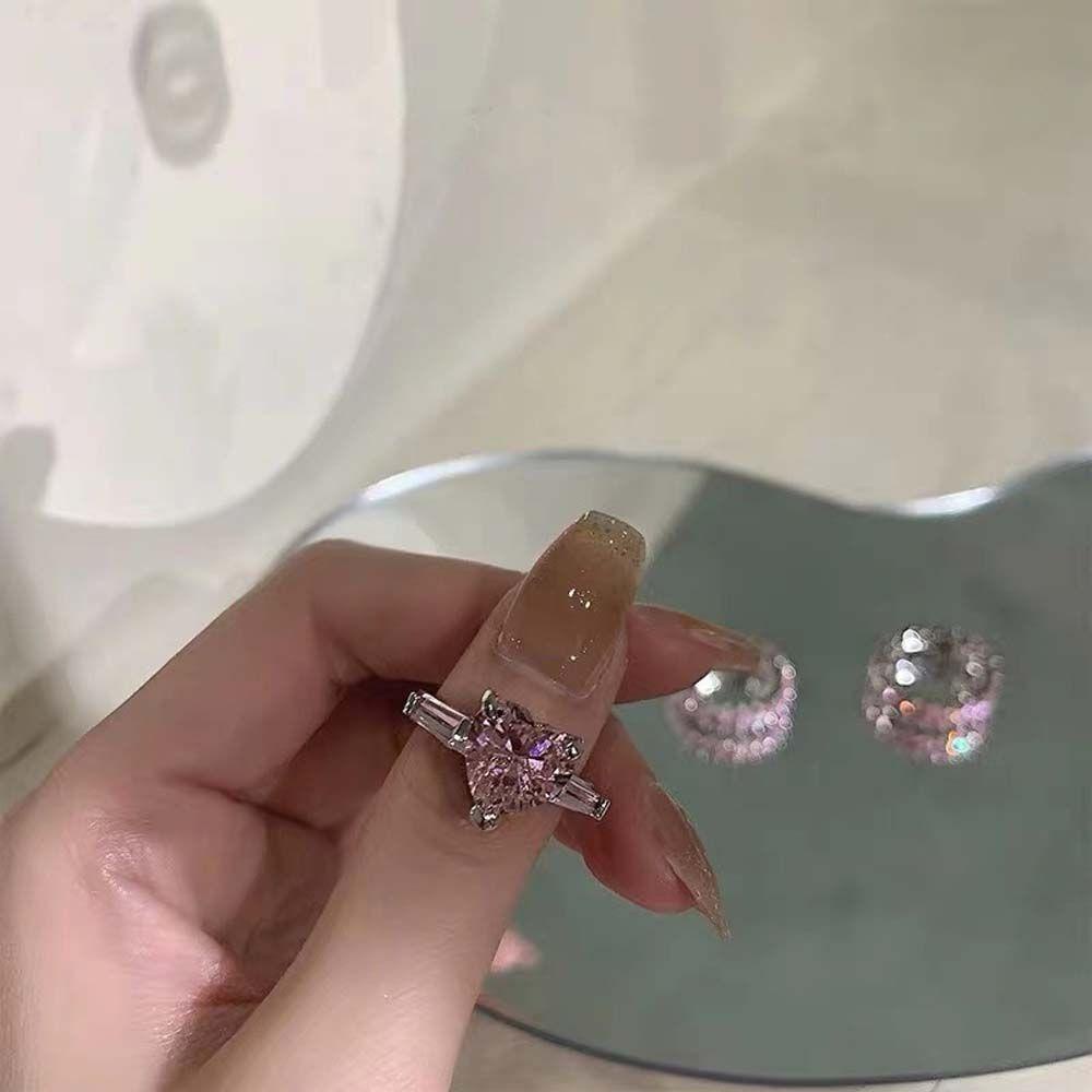 Mxbeauty Wanita Jari Cincin Temperamen Liar Merah Muda Berlian Imitasi Persegi Kristal Fashion Perhiasan