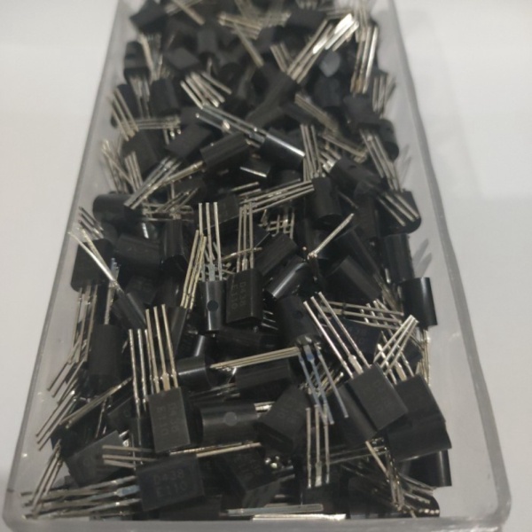 

Sale TRANSISTOR ORIGINAL SD438 BODY BESAR STARVIS