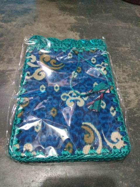 (BISA COD) TAS SELEMPANG RAJUT BATIK UKURAN BESAR 24x15 cm  - TEMPAT UANG DAN HP - SOUVENIR MURAH