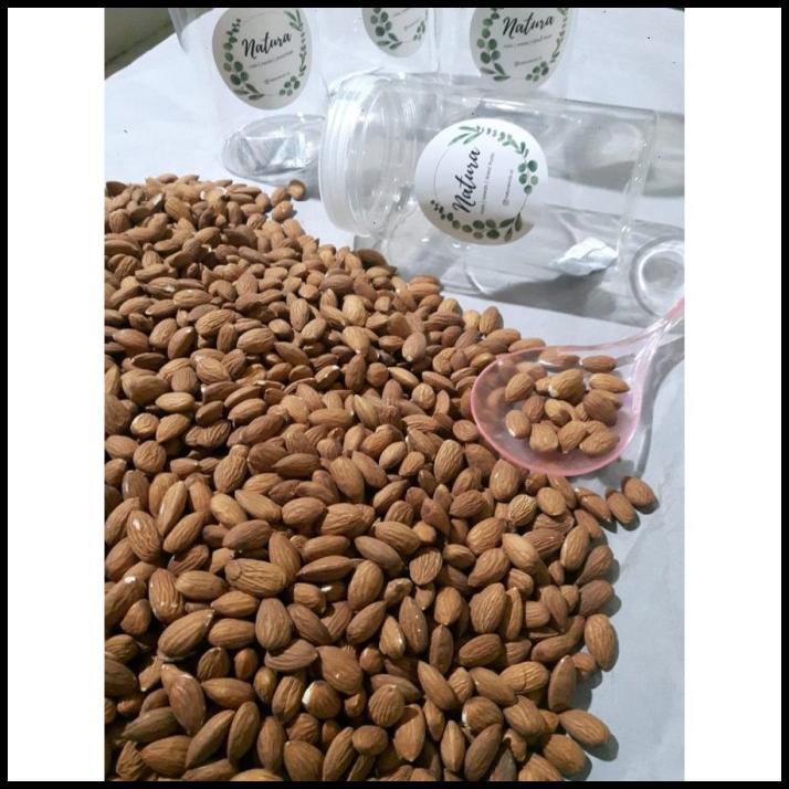 

Almond Panggang 600Gr [Toples]