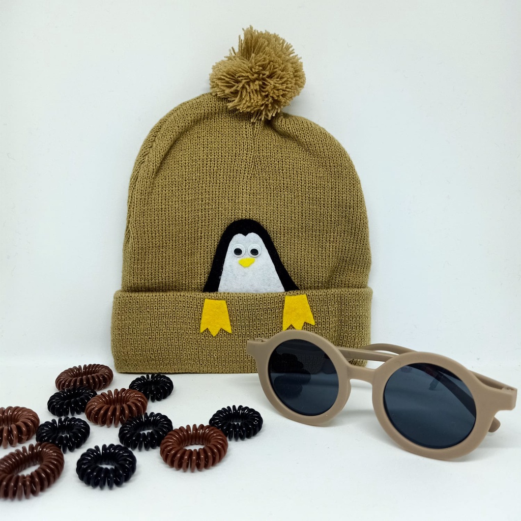 kupluk bayi motif penguin / kupluk anak motif karakter penguin