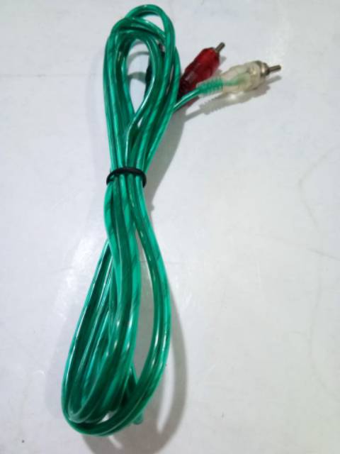 Kabel rca 2-1 hp