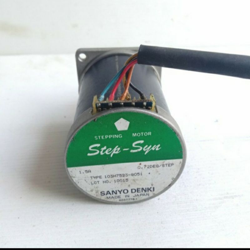 Stepping Motor Step Syn Sanyo Denki 1.5A