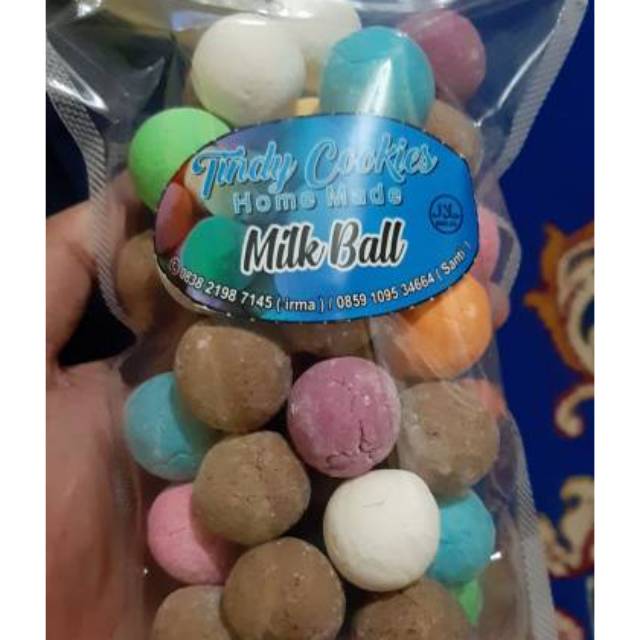 

Milk Ball 'Bola susu' Enak dan halal isi 20 biji