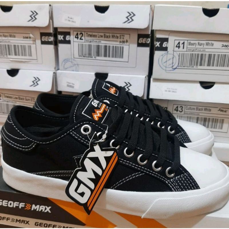 Geoff Max Official - Maverick classic black white - ORIGINAL GEOFFMAX - Sepatu Pria