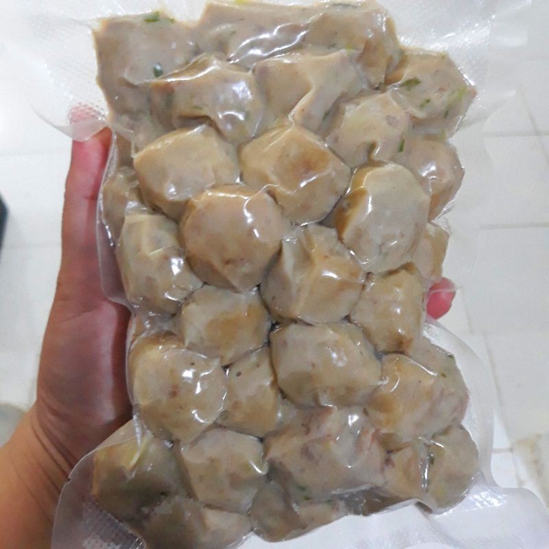 

Pentol Bakso ayam non MSG dan penyedap