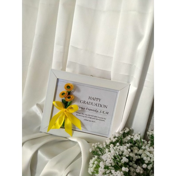 Hadiah Sempro Bingkai Wisuda dan Ulang Tahun Unik Murah 2D