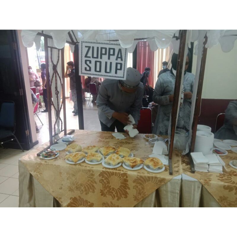 Zuppa Soup Gubukan Pesta Pernikahan