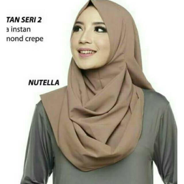 Pasmina Azma Instan