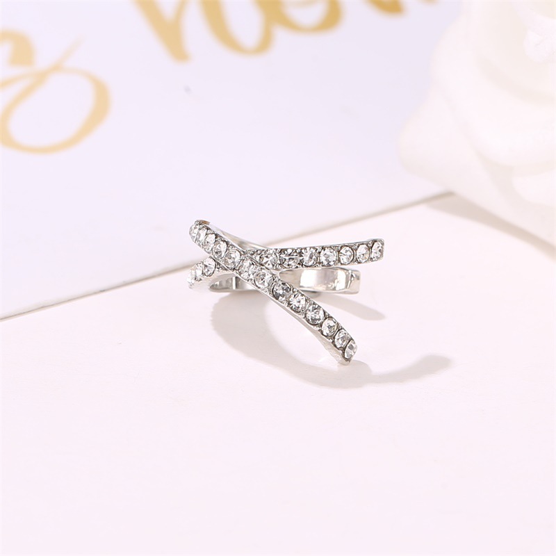 Ladies Elegant Rhinestone Ear Clip /Girls Statement Diamond C-shaped  Studs Earrings / Korean INS Simple Style Studs Earrings