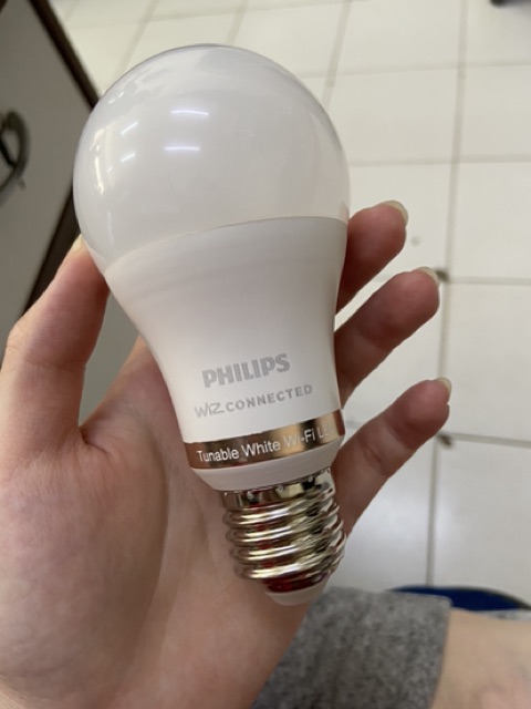 PHILIPS SMART WIFI LED 9W TUNABLE - COOL DAY LIGHT