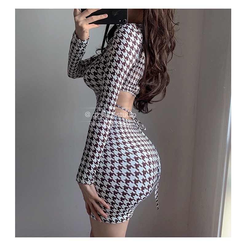 【Ready】[✅BISA COD] #Sisjuly# Jakarta Ready/Gaun wanita/ dress wanita/ dress elegan/cheongsam Wanita/ Gugur Baru Gaya Eropa dan Amerika Kerah Elegan Satu Breasted Kembali Hollow Seksi Gaun/ Terima Dalam 2-3 Hari