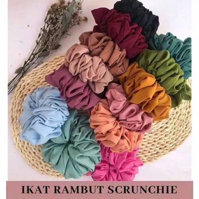 Scrunchie Jumbo Hijab Ikat Rambut / Kuncir Cepol Rambut Original by CIleunyi Collection