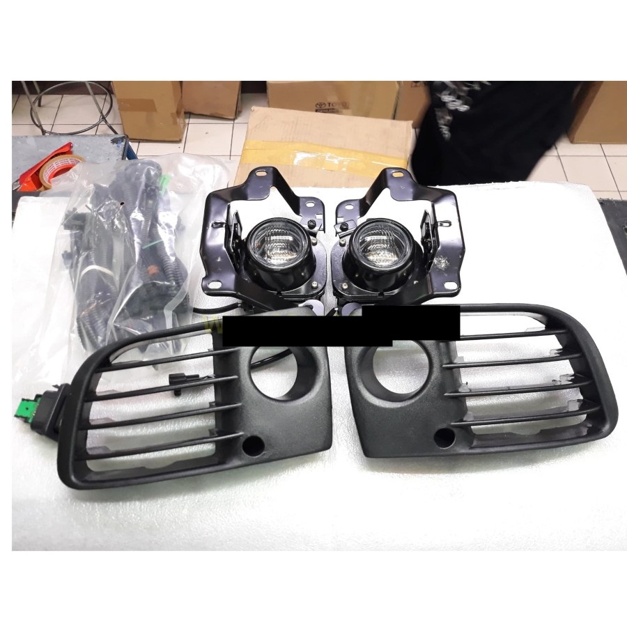 Lampu Kabut Foglamp Fog Lamp dan Cover Mitsubishi Lancer Evo