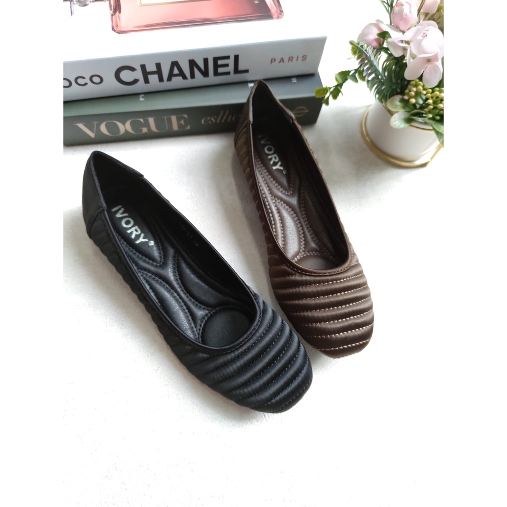 IVORY Sepatu Wanita Flat Satin 993-C1