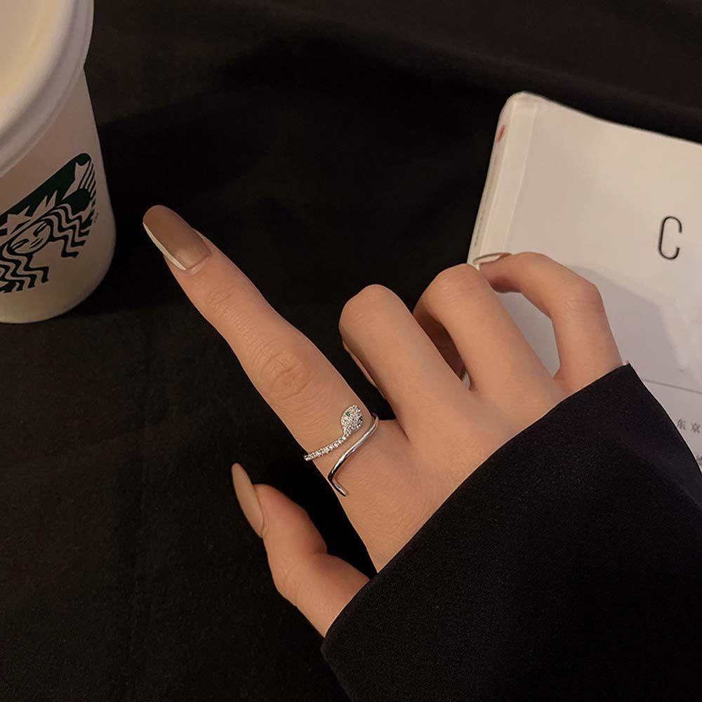 Mxbeauty Cincin Model Terbuka Bahan Alloy Aksen Berlian Imitasi Gaya Korea Untuk Pria Dan Wanita