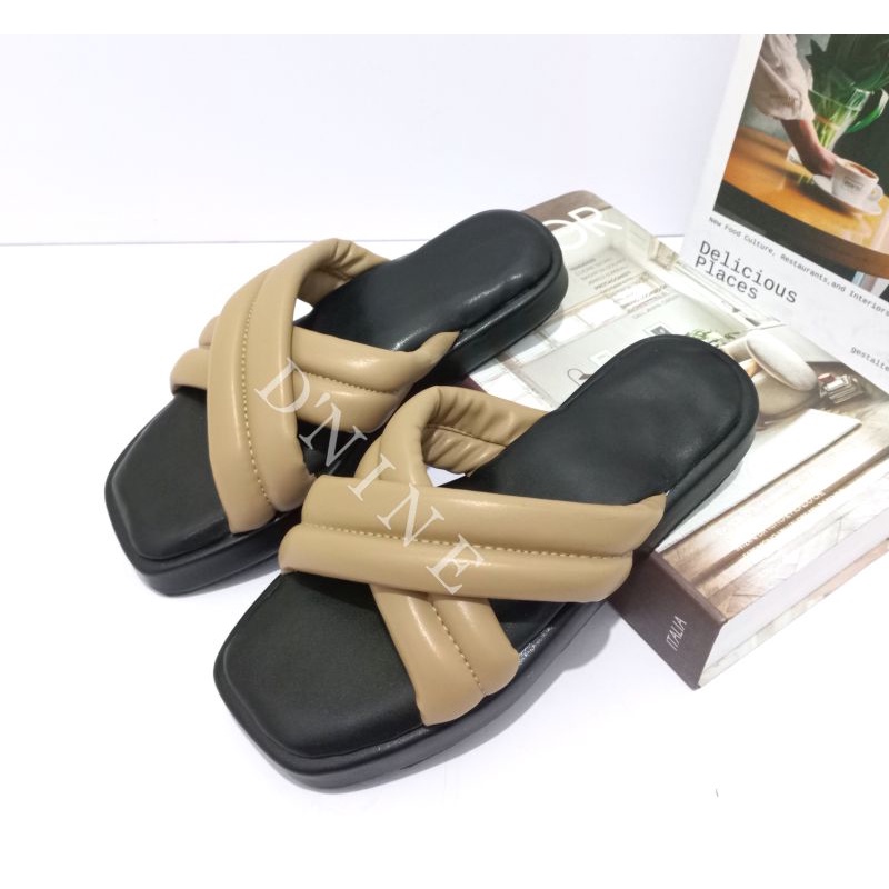 Joice Sandal flatporm empuk DY 01