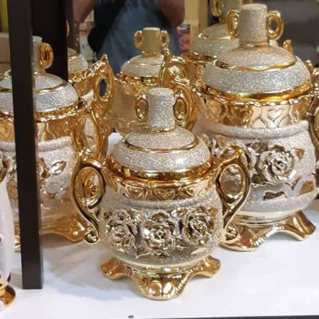 Vas pajangan keramik