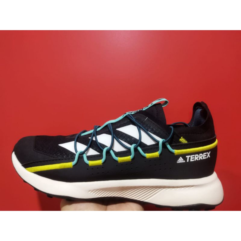 Original Sepatu Adidas Mens Outdoor Terrex Series