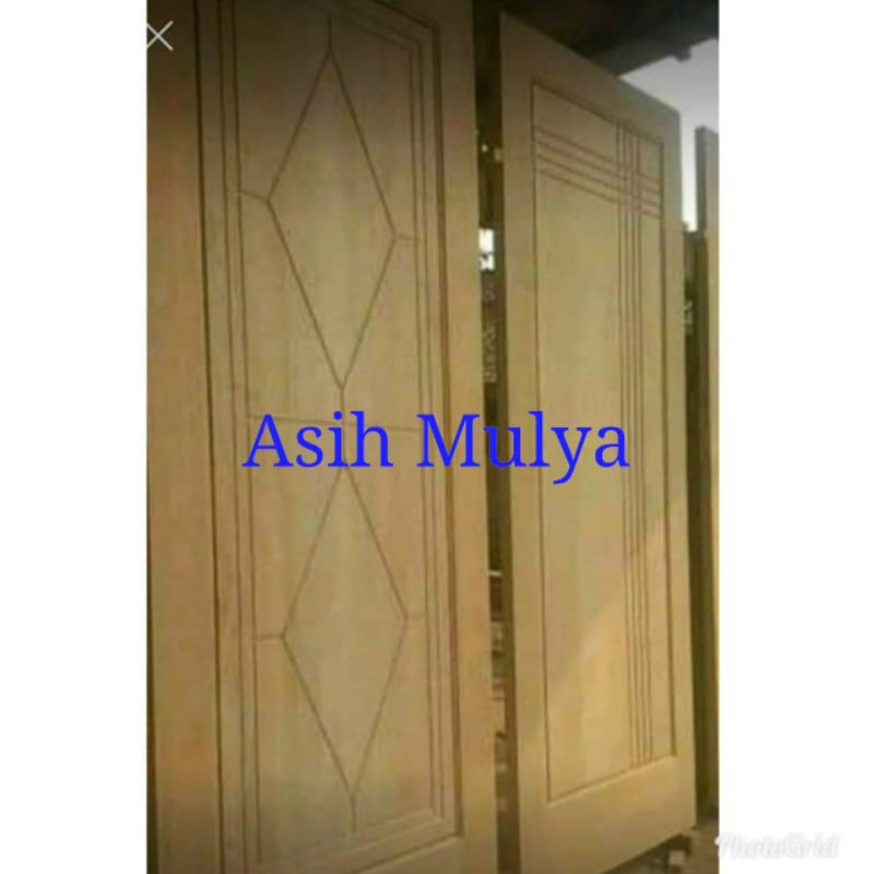 kusen dan pintu kamar