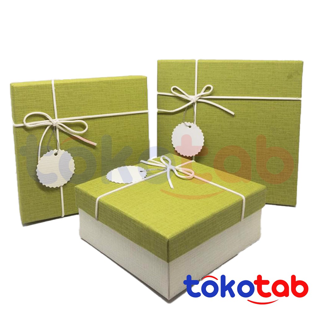 

Tokotab - Box Kotak Kado Motif Perangko Pita