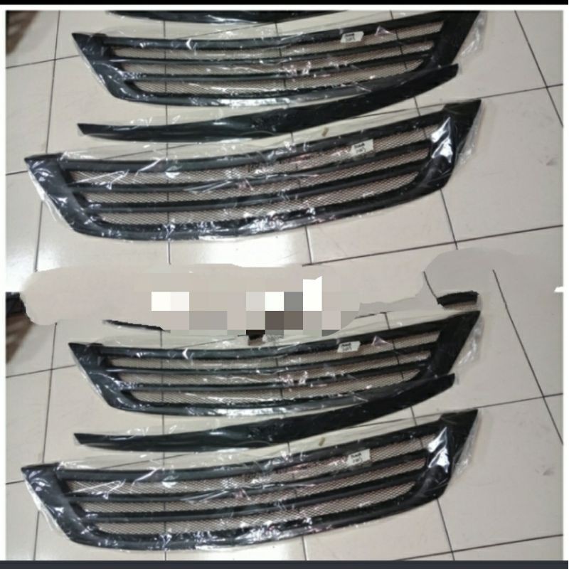 Grill custom Innova 2005/2007
