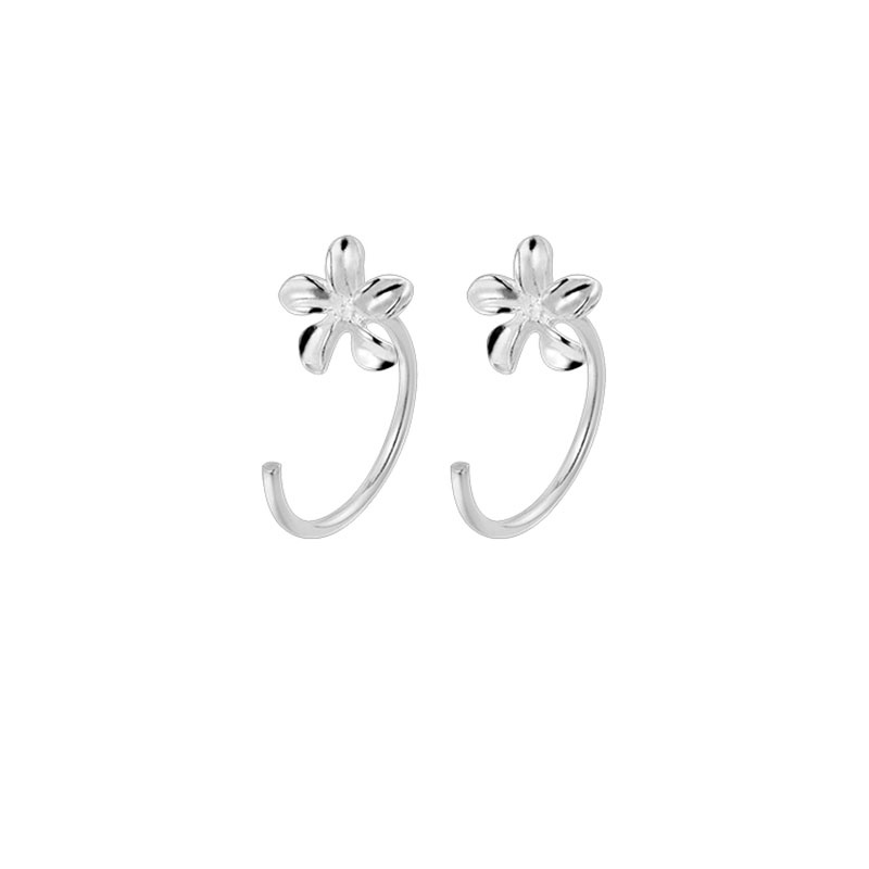 Anting Stud Kait Desain Bunga Warna Silver Gaya Korea Untuk Wanita